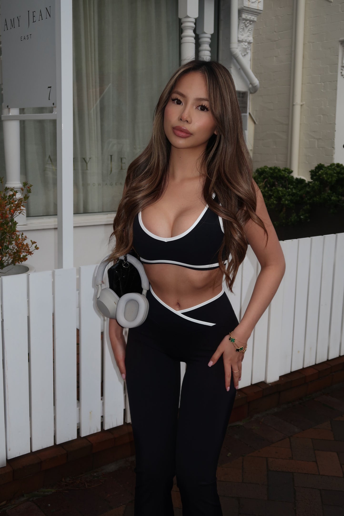 VIVIAN CROP