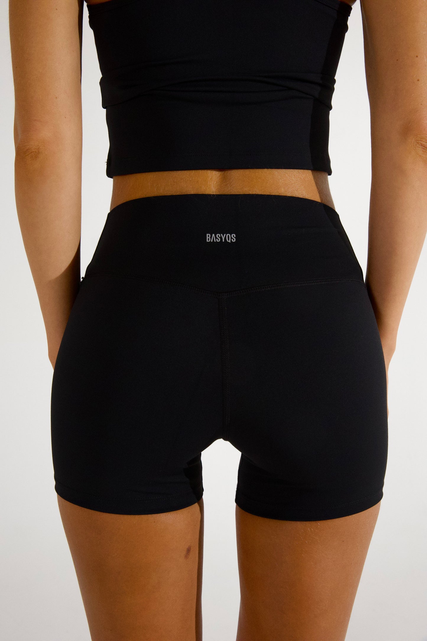 CLAUDIA SHORTS