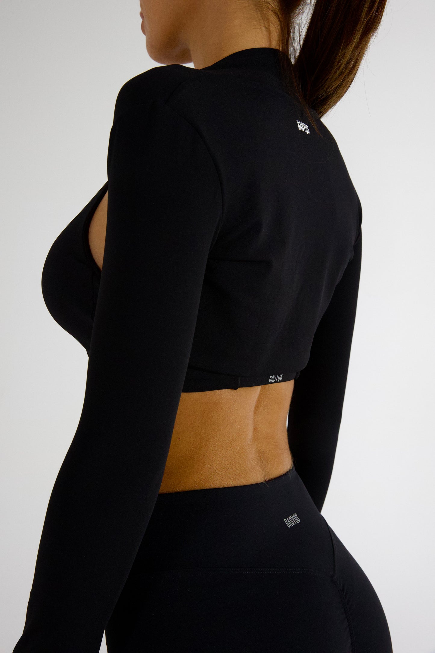SHARA SHRUG