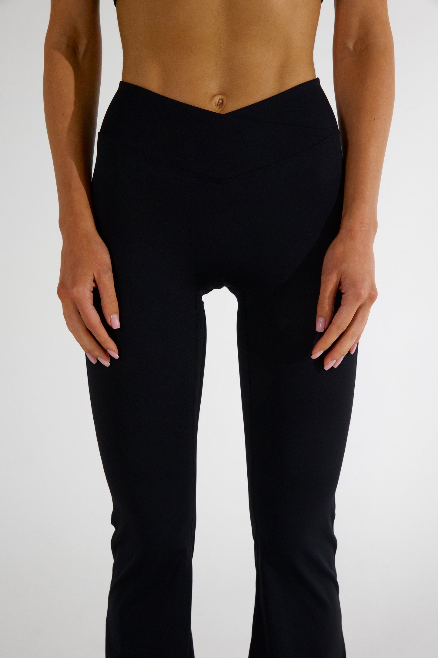 SIERRA SCRUNCH FLARED PANTS