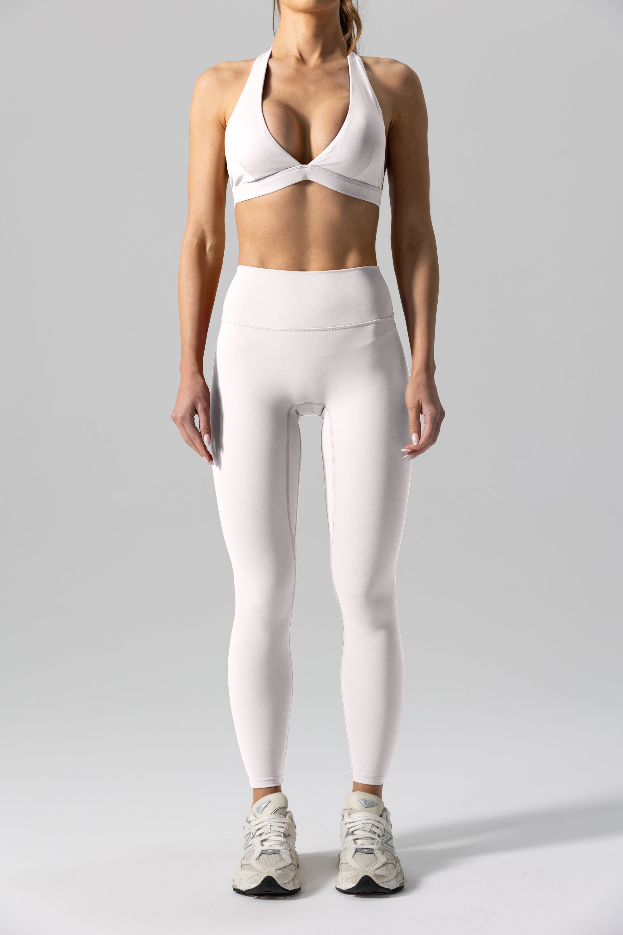 TYANA TRIANGLE CROP (PRE ORDER)